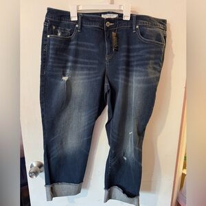 Torrid Size 20 Crop Boyfriend Jean - Vintage Stretch Dark Wash - New with Tags